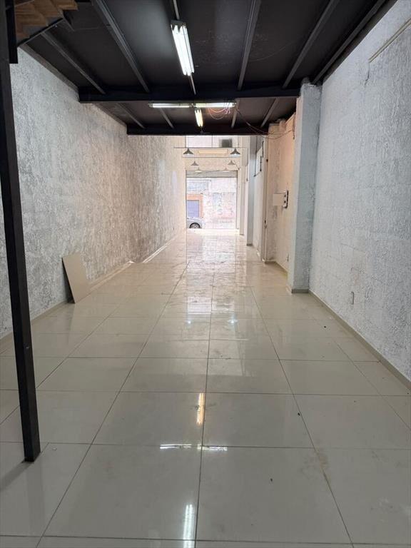 Oportunidad en zona mayorista próximo Arenal grande.