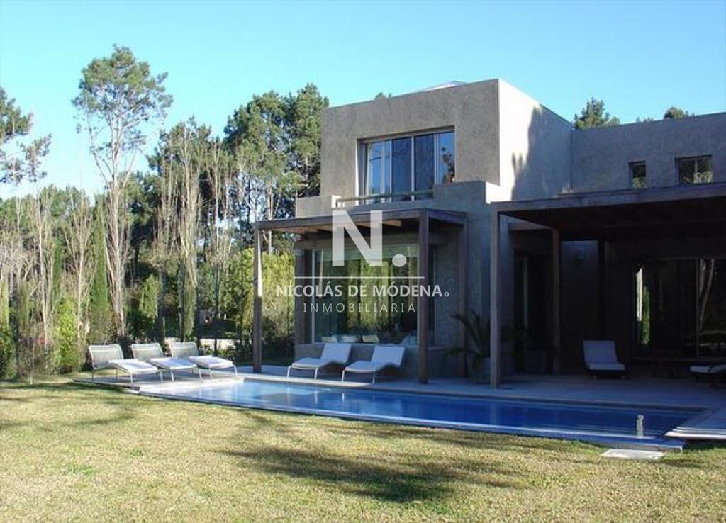 Casa en Laguna Blanca en Alquiler