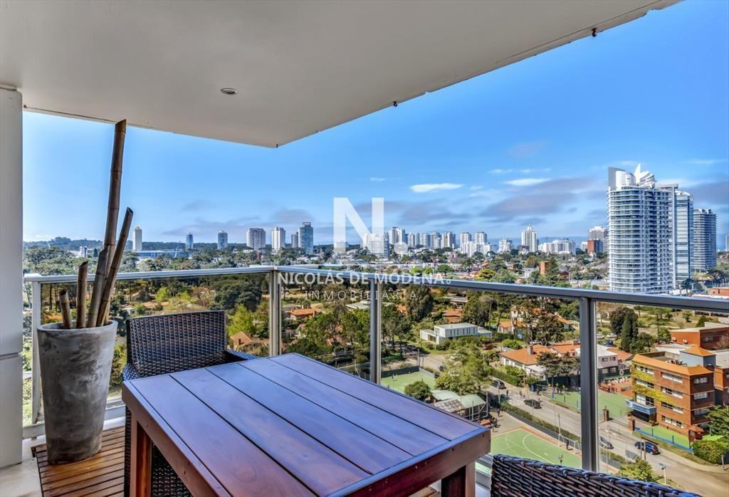 Venta Apartamento, 2 Dormitorios, 2 Baños, y de