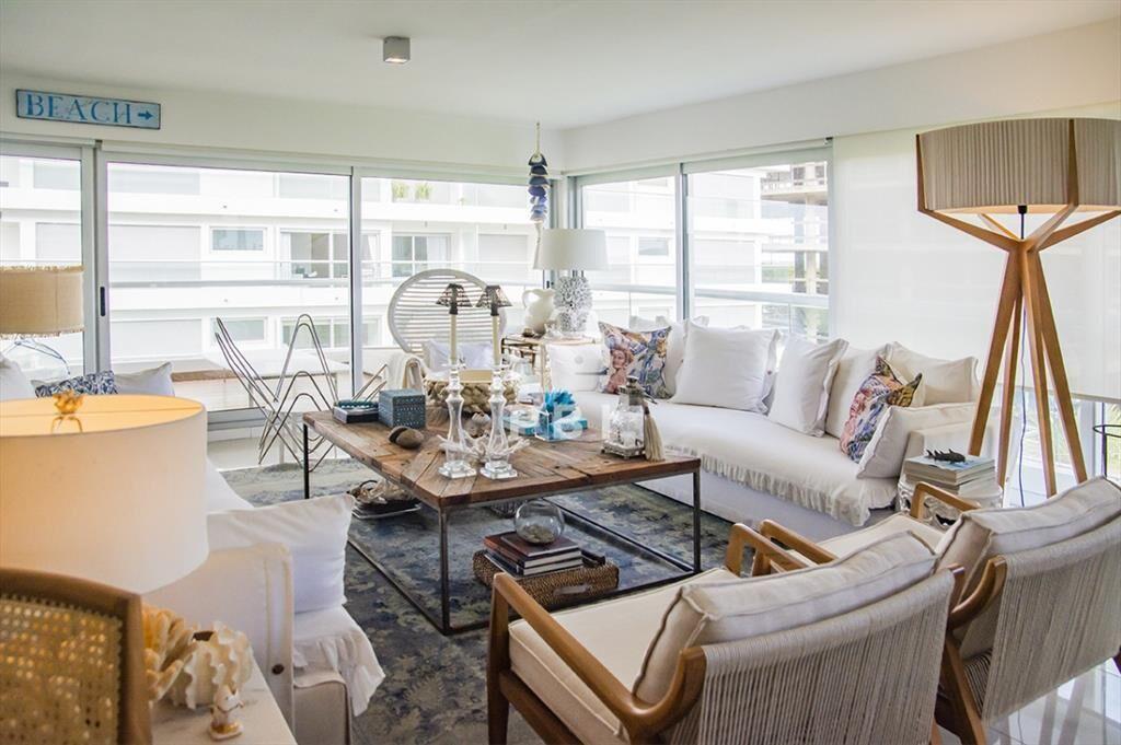 Vende espectacular apartamento en Brava de 3 - /