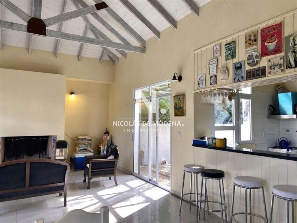 venta de casa 4 dormitorios en Montoya a 300 del