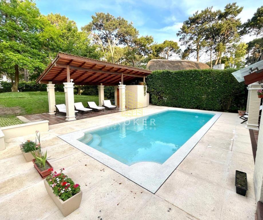 Alquiler anual de amplia casa en san rafael con piscina cli