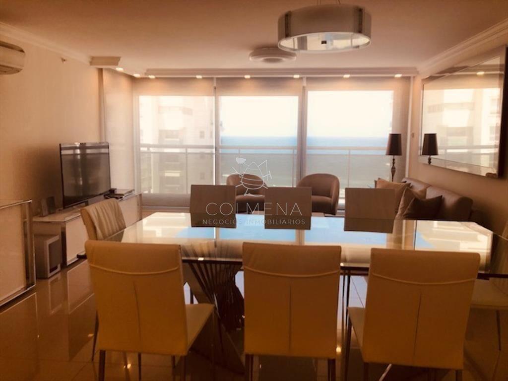 Apartamemto de 3 dor 3 baños mas toillete con en