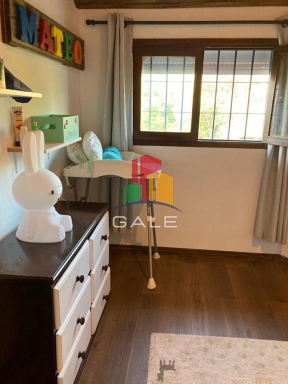 En venta casa espectacular en Pinares, de 3