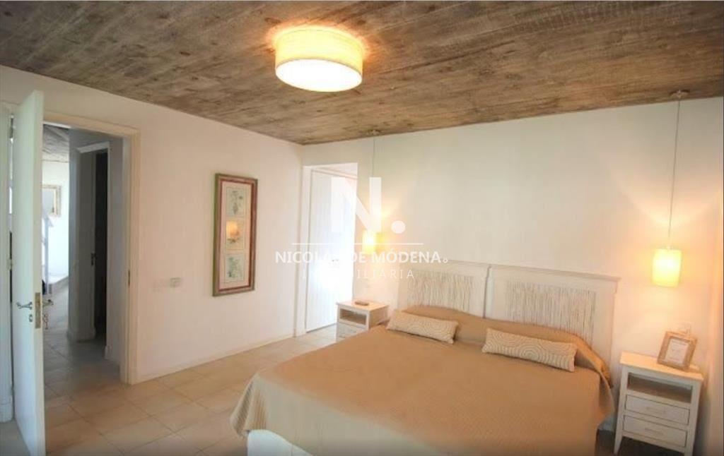Casa en Laguna Blanca - La Barra
