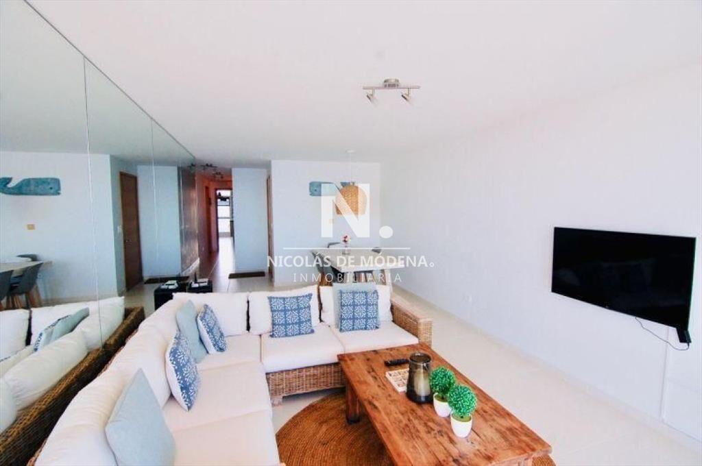 Espectacular apartamento en venta , Playa mansa