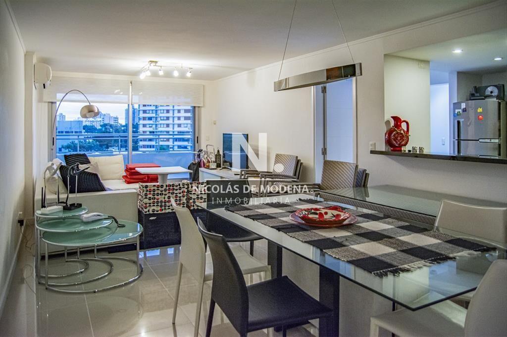 Apartamento en venta de 3 dormitorios en Punta