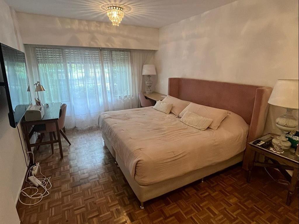 Venta Apartamento En Golf De 3 Dormitorios con Renta