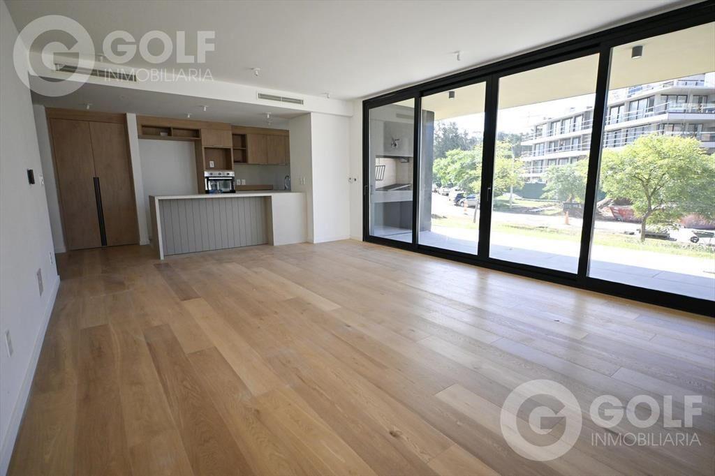 Venta de apartamento 3 dormitorios TRENTO
