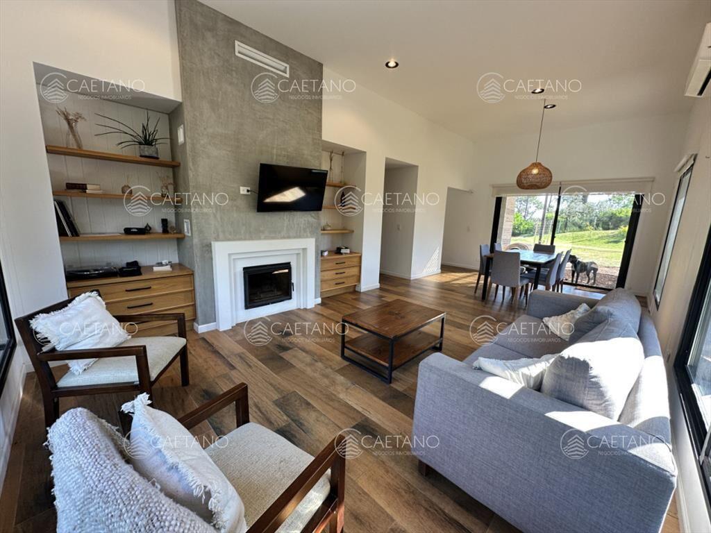 Hermosa casa ideal para vivir todo el año en del