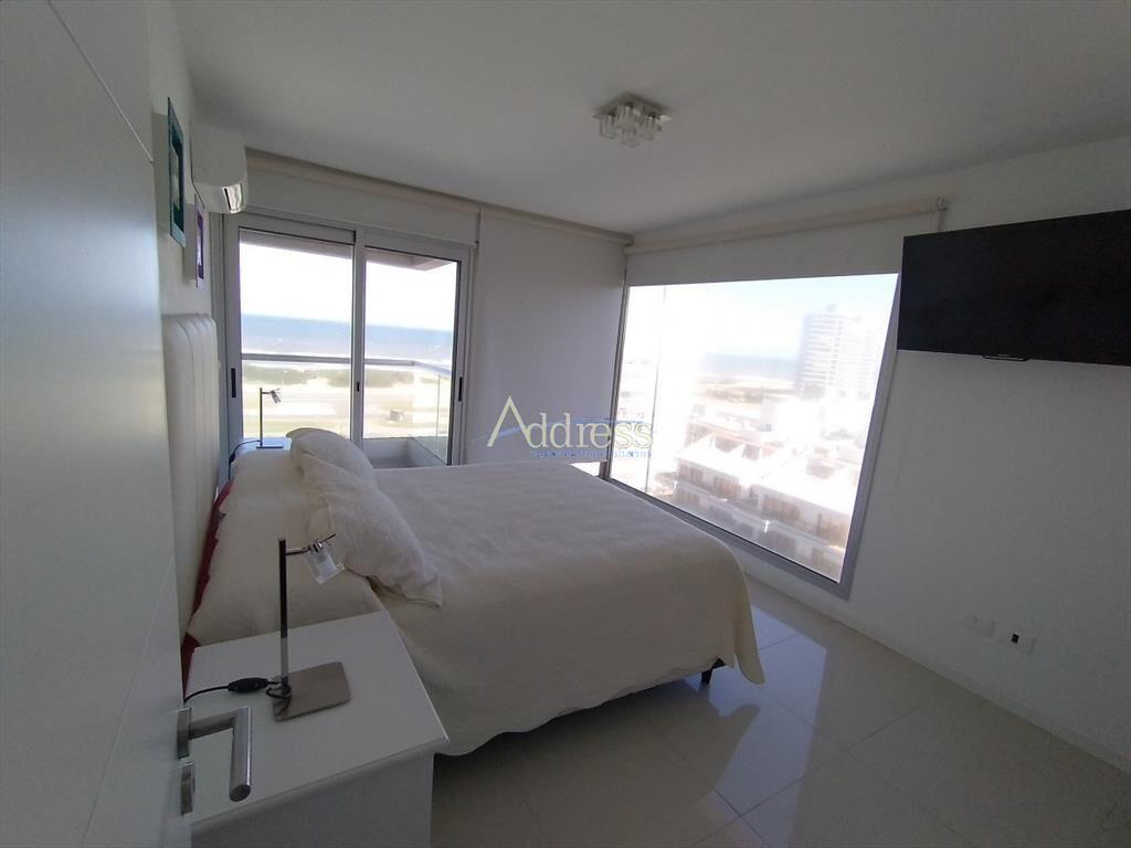apartamento en playa brava