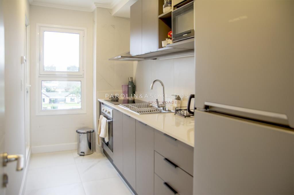 Apartamento de 2 dormitorios en primera linea de