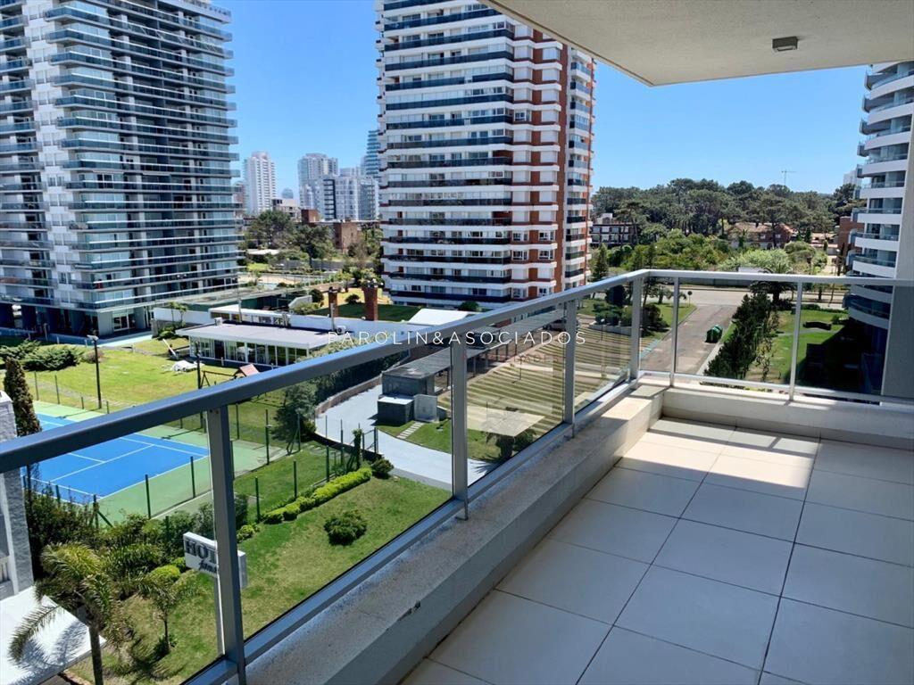 Apartamento en venta de 2 dormitorios en Brava,