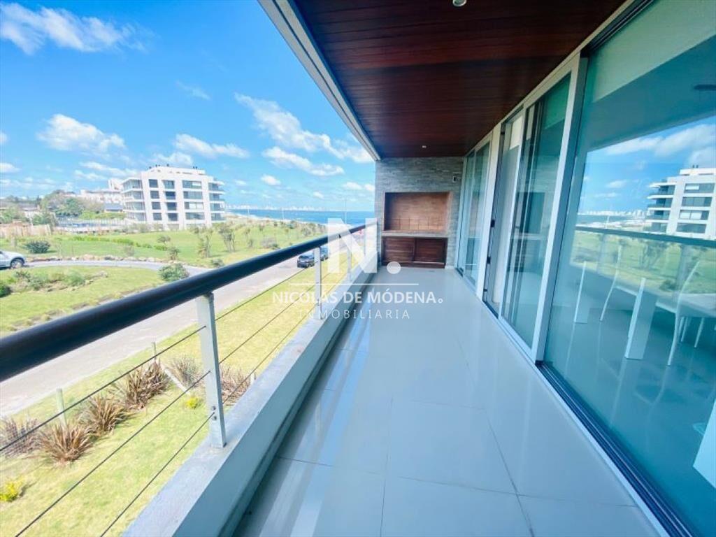 Venta de departamento de 2 dormitorios en Punta