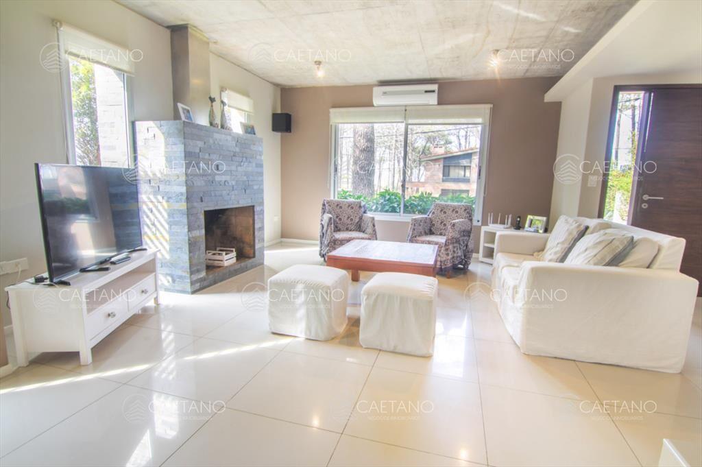 Casa en venta 3 dormitorios en Montoya