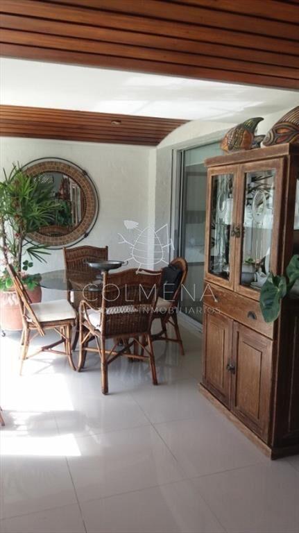 Apartamento en muy buena ubicacion, de 3 dor, 3