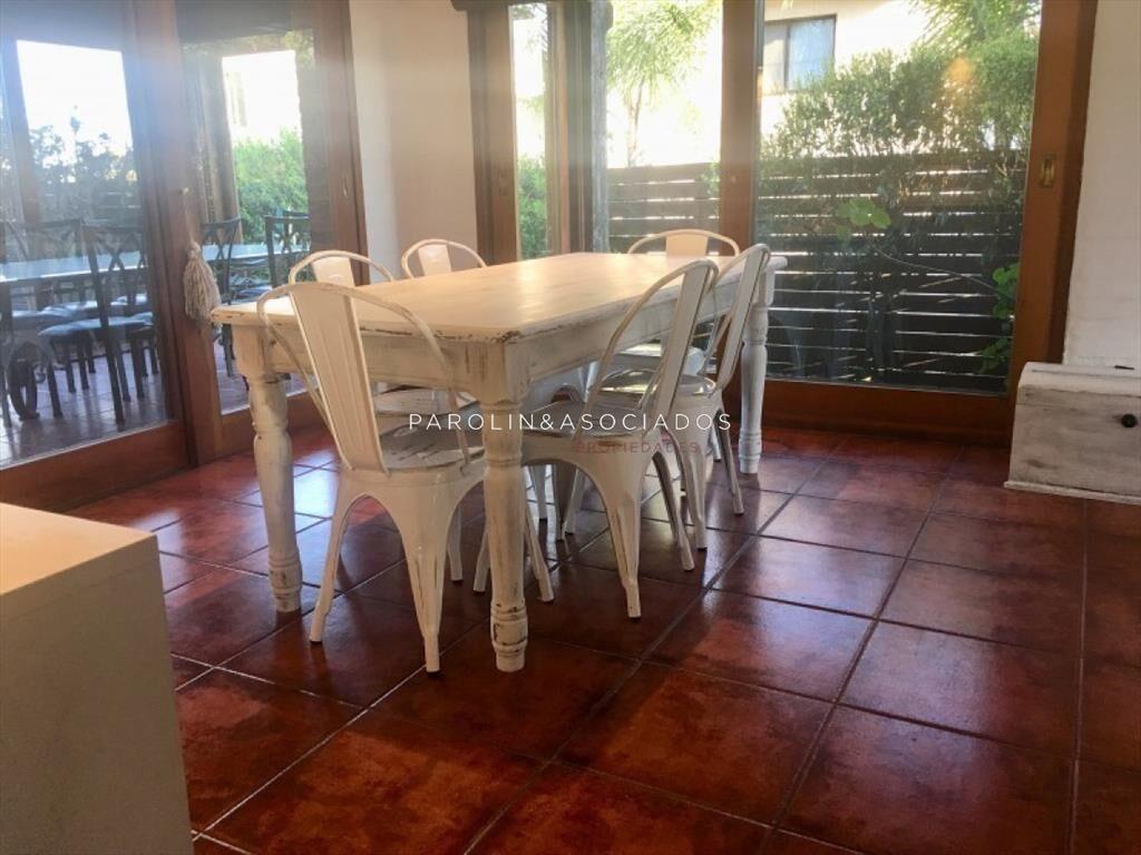 Casa en venta de 3 dormitorios en Montoya, Punta del Este.