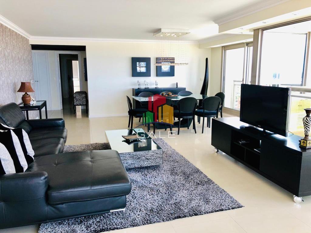 Apartamento en Imperiale Cuatro Dormitorios Punta del Este