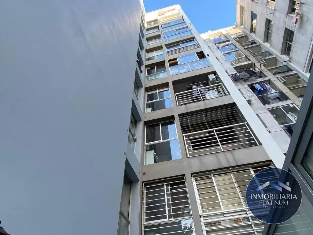 Apartamento en Punta Carretas | 2 Dormitorios, Cochera y...