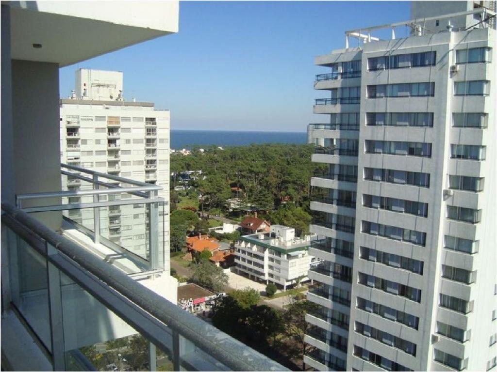 Apartamento en Roosevelt, 2 dormitorios *