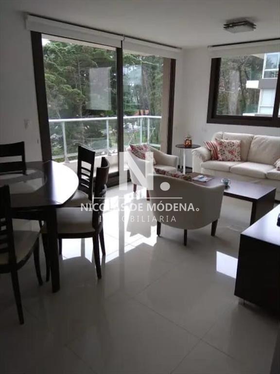 Se alquila apartamento de 2 dormitorios en Roosevelt- Punt