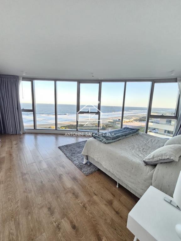 Apartamento en Punta del Este, Brava