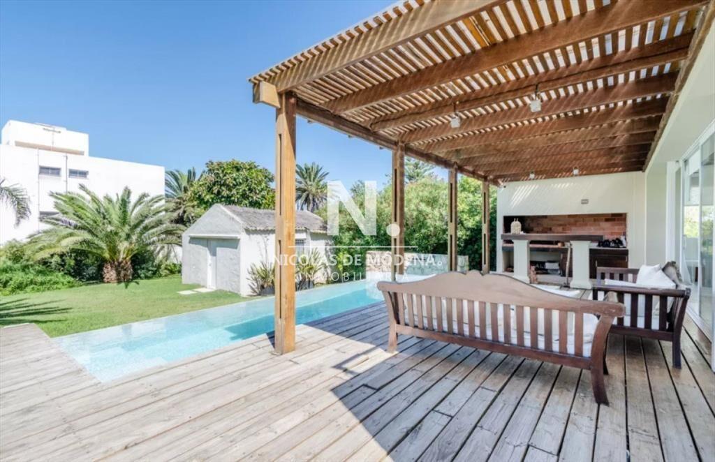 Casa de 4 dormitorios en Punta del Este