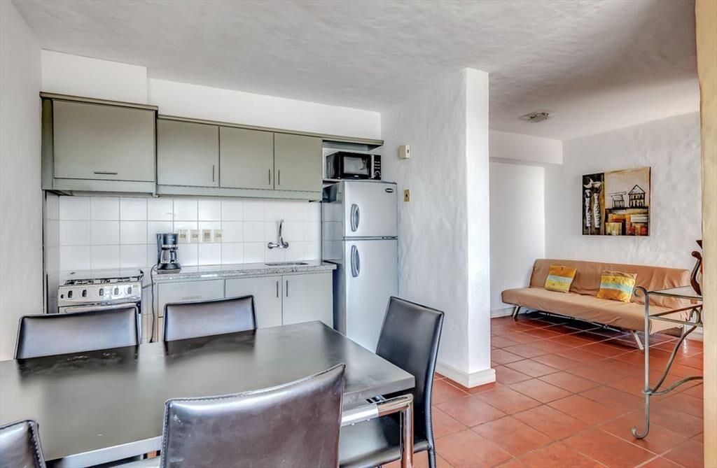 VENTA DEPARTAMENTO 3 DORMITORIOS PIRIAPOLIS