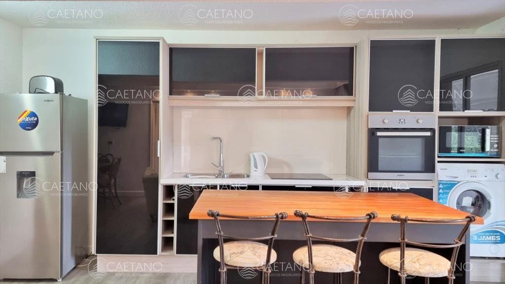 Vende departamento de 2 dormitorios en Mansa -