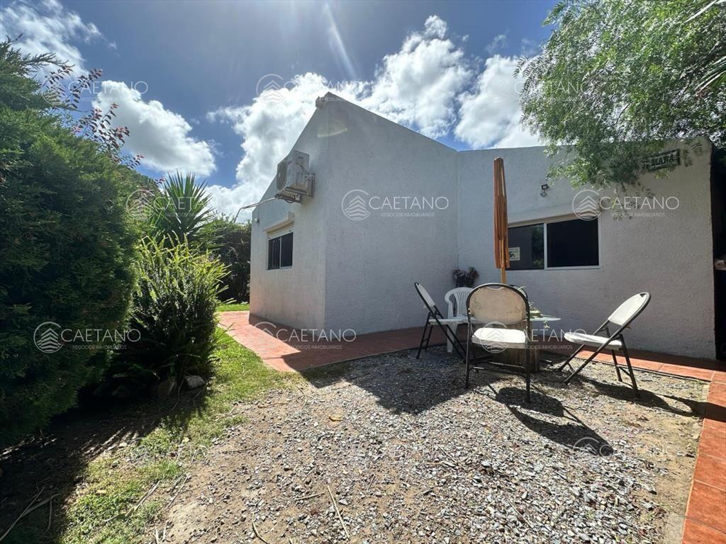 Venta de casa en Tio Tom, Punta Ballena a 50 del