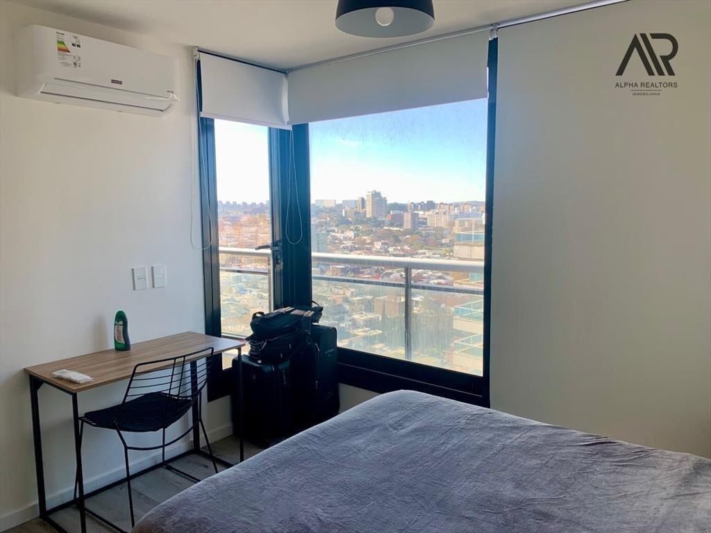 Apartamento en venta en More Buceo