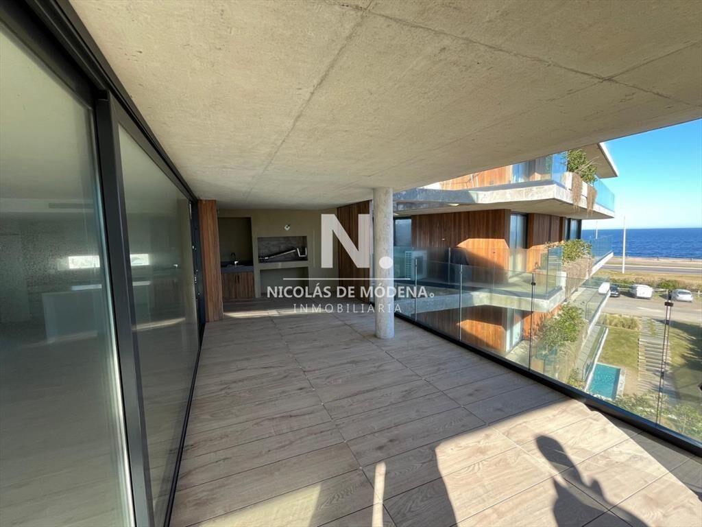 Unidad en venta, a estrenar frente al mar, 2