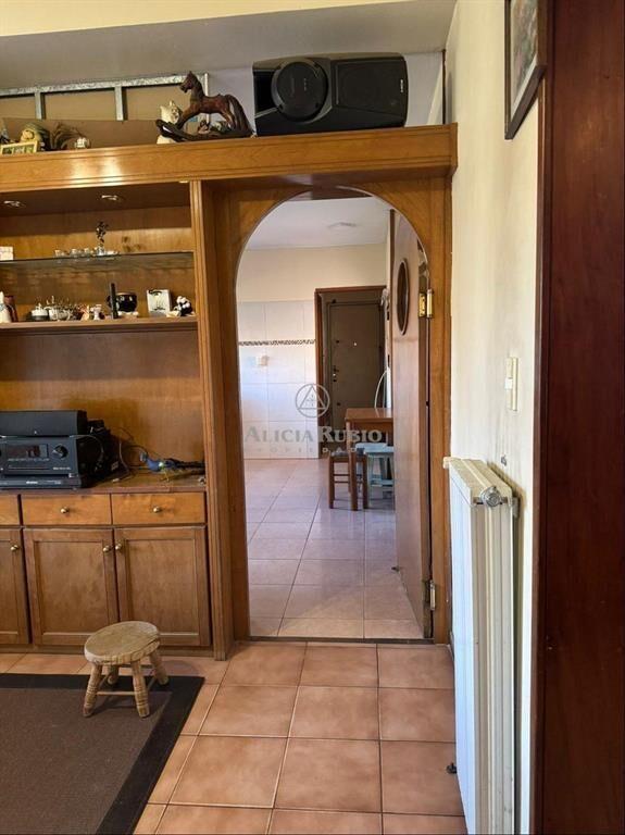 VENTA CASA DE 3 O 4 DORMITORIOS, ESCRITORIO, GARAJE DOBL...