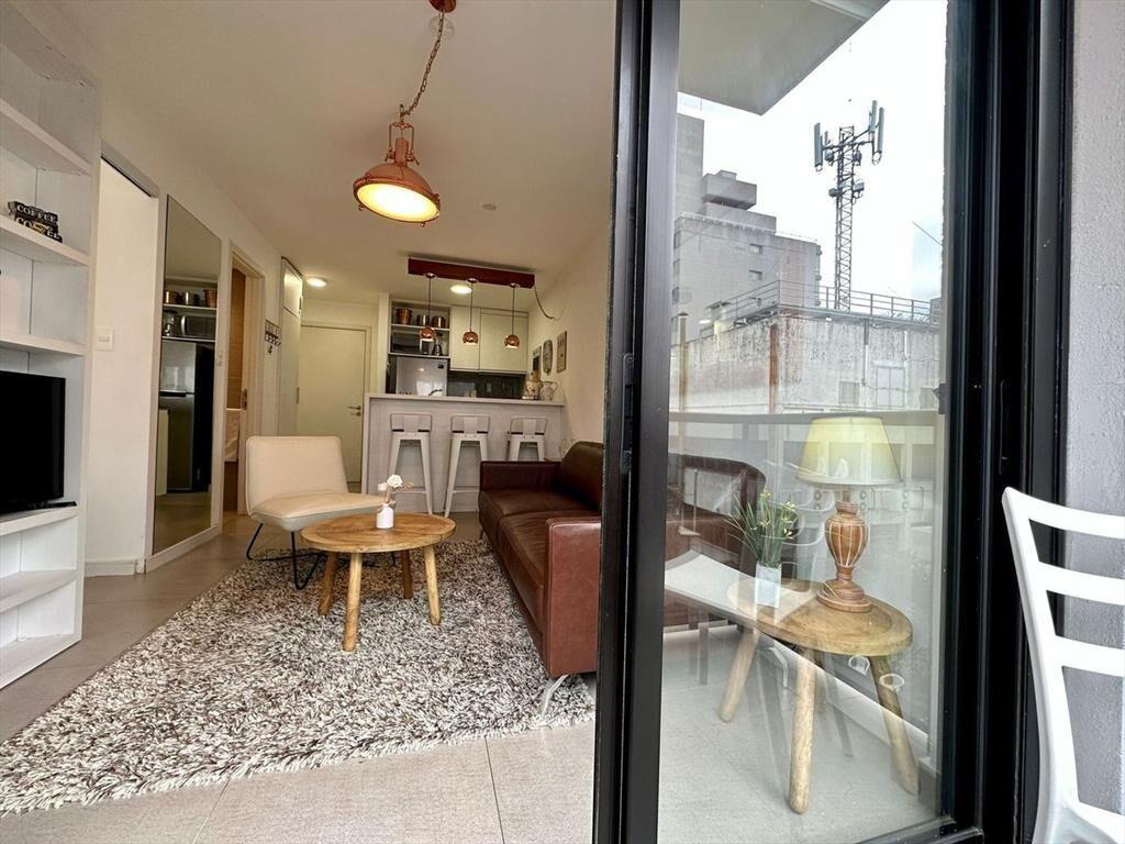 ALQUILER PUNTA CARRETAS 1 DORMI,C/MUEBLES Y GARAJE