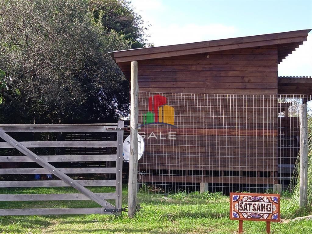 CabaÃ±a de madera, en zona tranquila