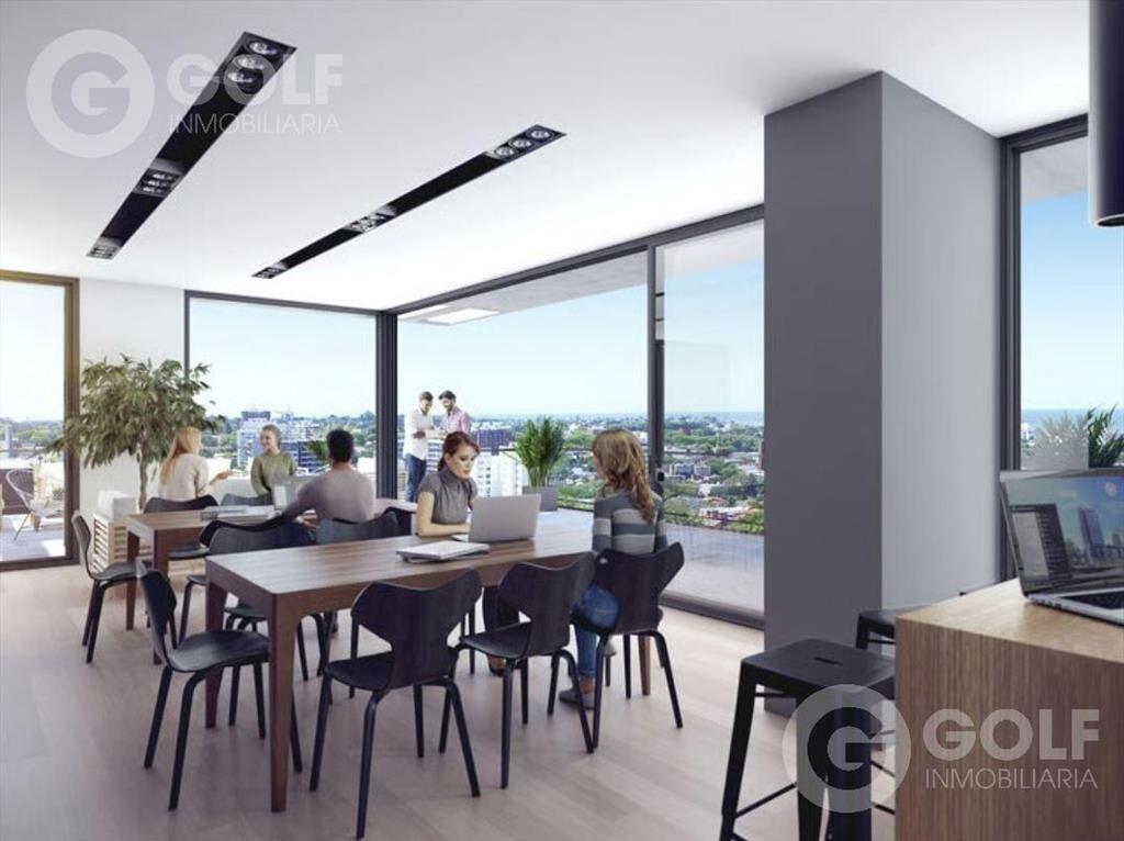 Venta de apartamento de 1 dormitorio con terraza al frente