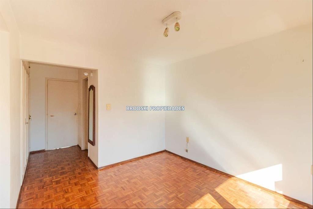 VENTA APARTAMENTO EN PUNTA CARRETAS A PASOS DEL MAR - 3 DOR
