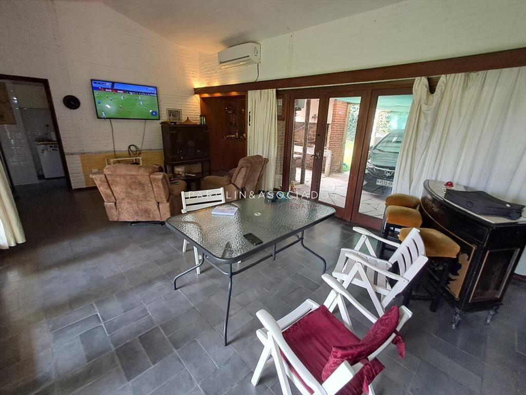 PUNTA DEL ESTE MANSA CASA DE 2 DORMITORIOS Y EN