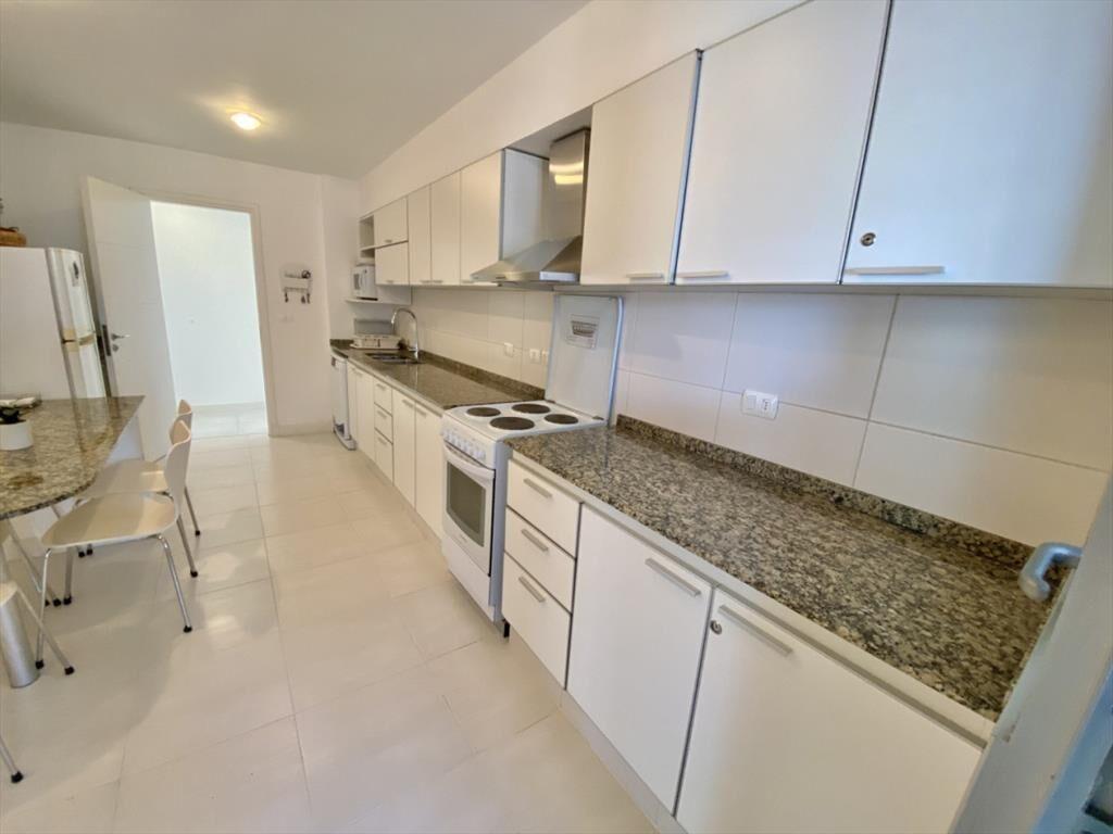 APARTAMENTO EN VENTA DE 3 DORMITORIOS EDIFICIO I