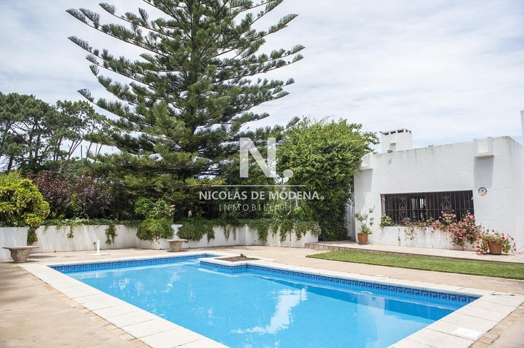 Casa en Punta del Este, Lugano