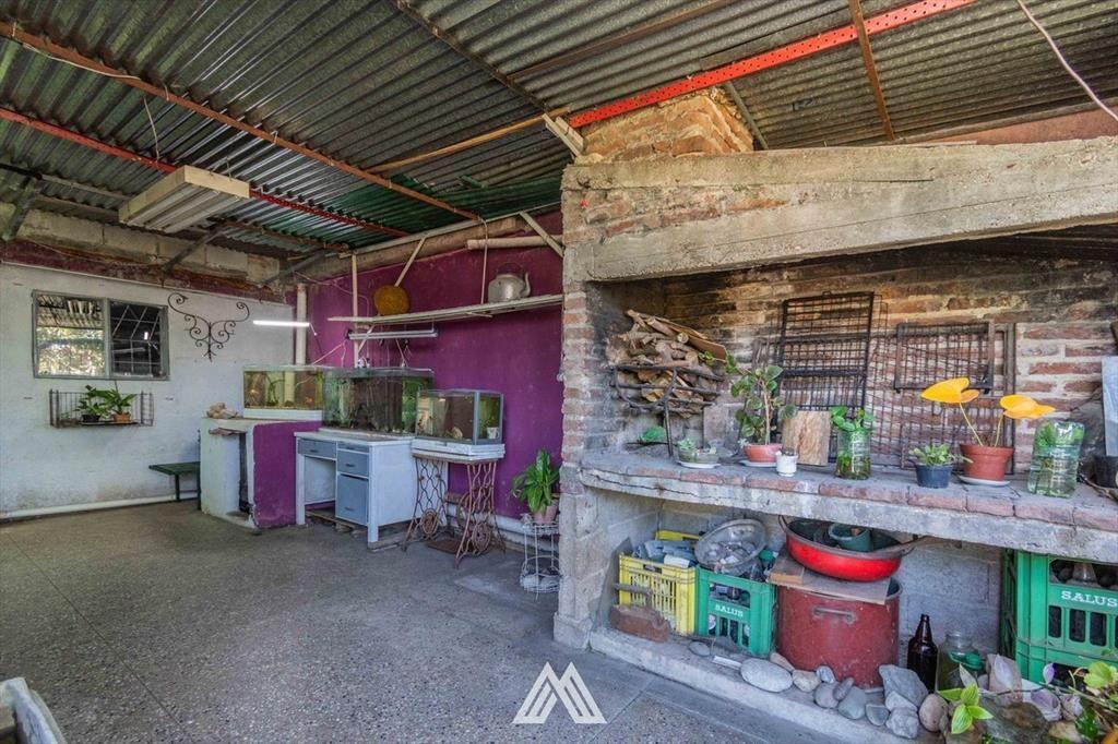 Venta casa 2 dorm. + apto + barbacoa Las Acacias