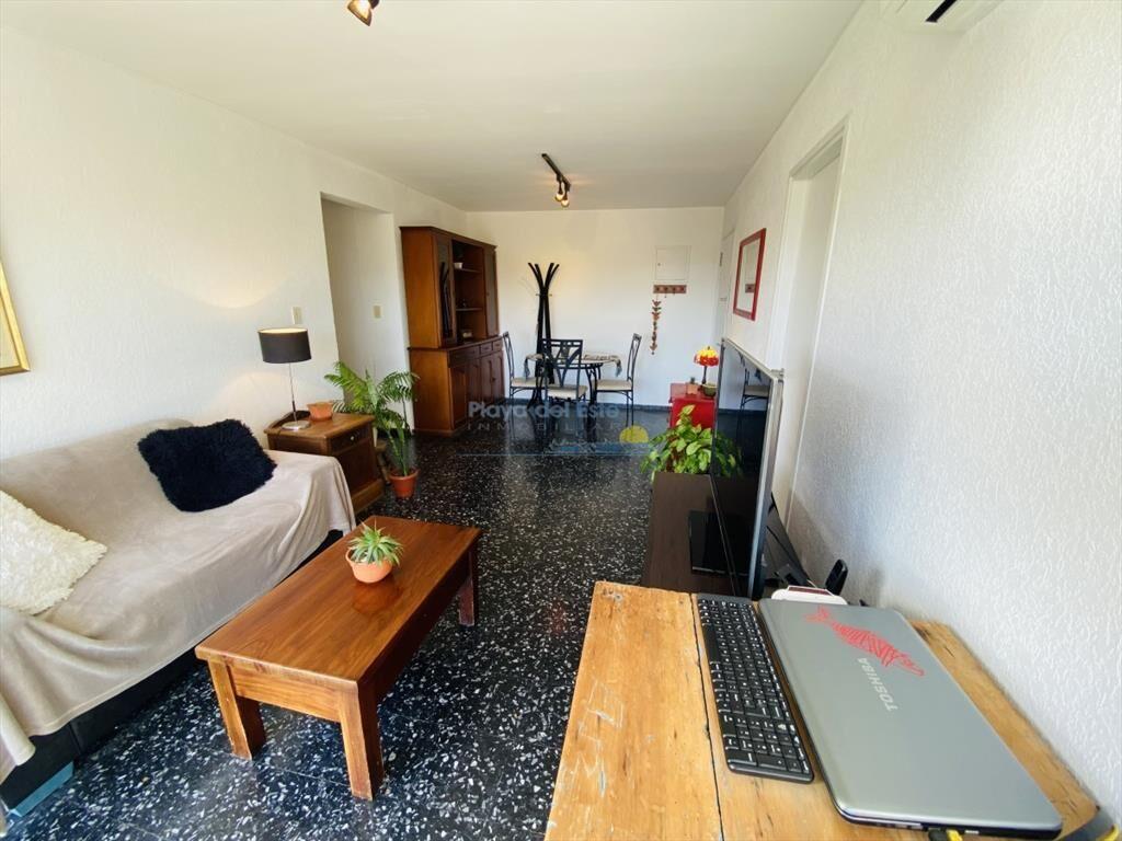 Excelente apartamento de 3 dormitorios, gastos y
