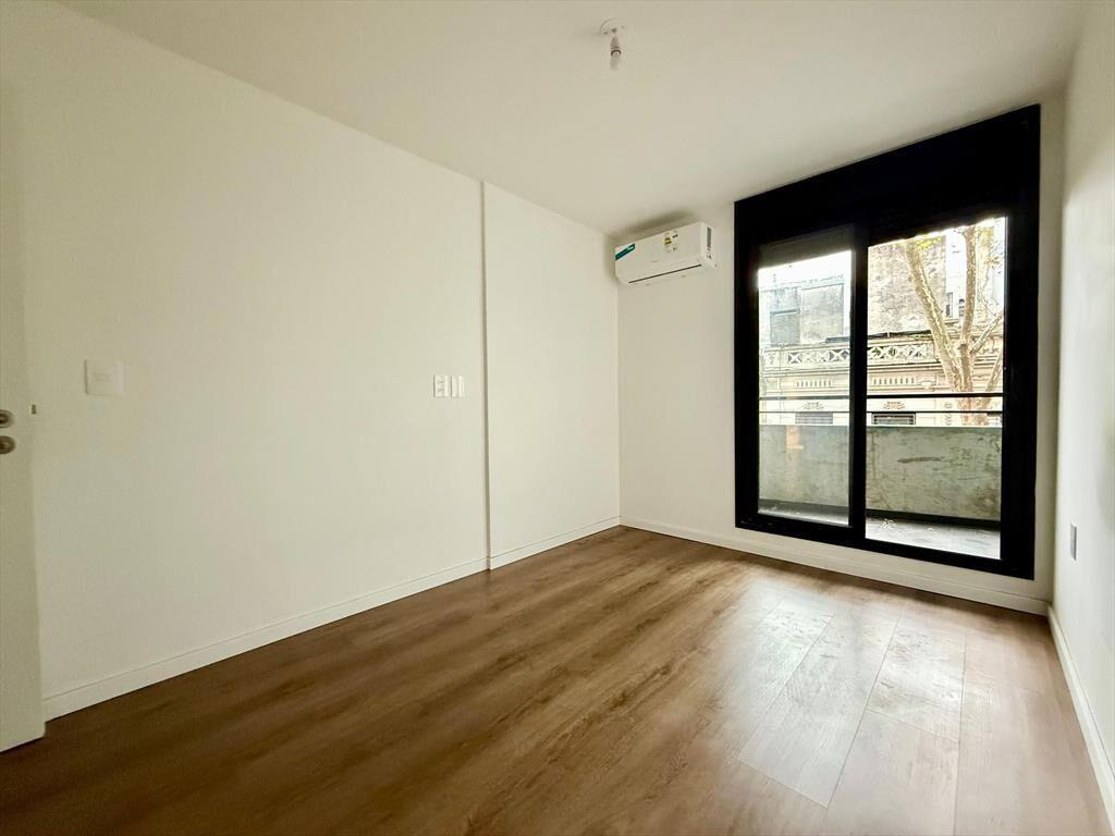 Venta apartamento Cordón 1 dormitorio balcón renta