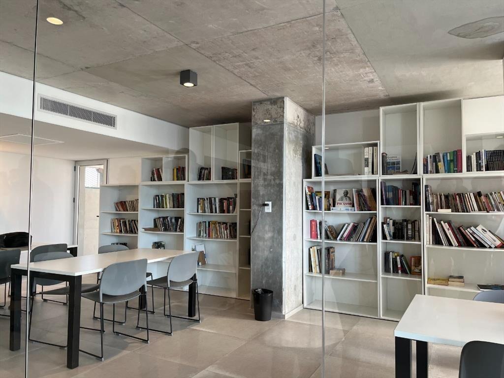 Apartamento En Venta En Malvin De Un Dormitorio CON RENTA