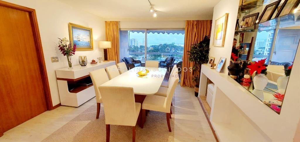 Hermoso apartamento en venta con agradable vista en Punta d