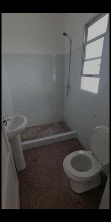 Edificio en La Blanqueada , 13 aptos, todos alquilados.