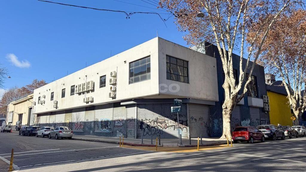 Importante Local Corporativo en Esquina – Ideal Call Center