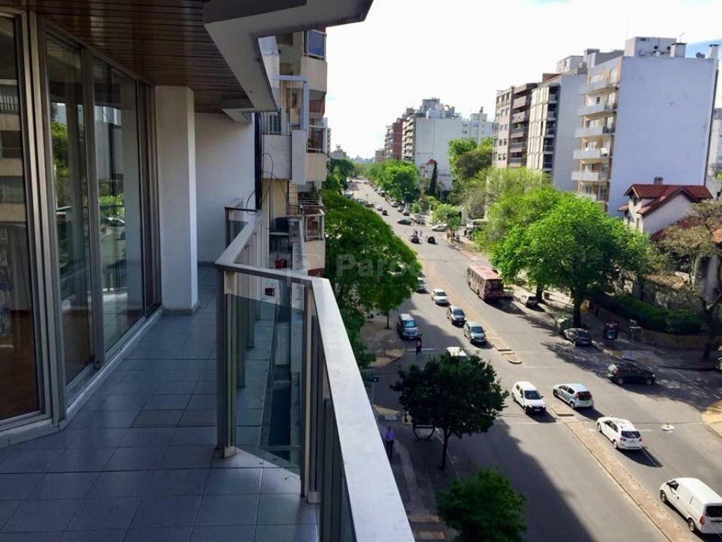 PARODI ALQUILER APTO POCITOS 3 DORM ESTAR GJE 2 AUTOS PARRI