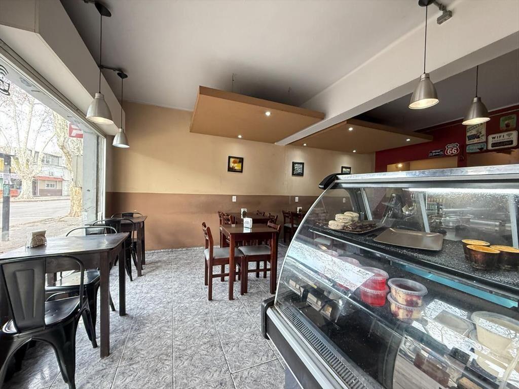 VENTA DE LOCAL COMERCIAL EN REDUCTO