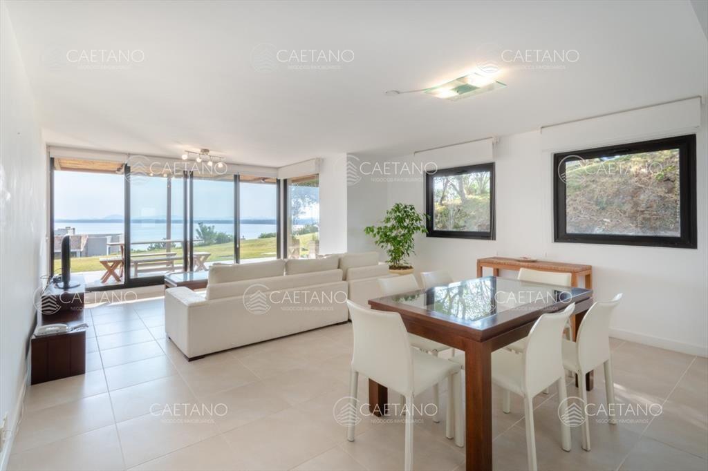 Alquiler temporario y venta de gran apartamento en la Loma